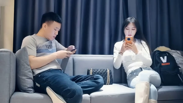 高颜值大奶御姐  身材丰满粉穴美乳笑容甜美 一字马吃鸡操逼爽翻天