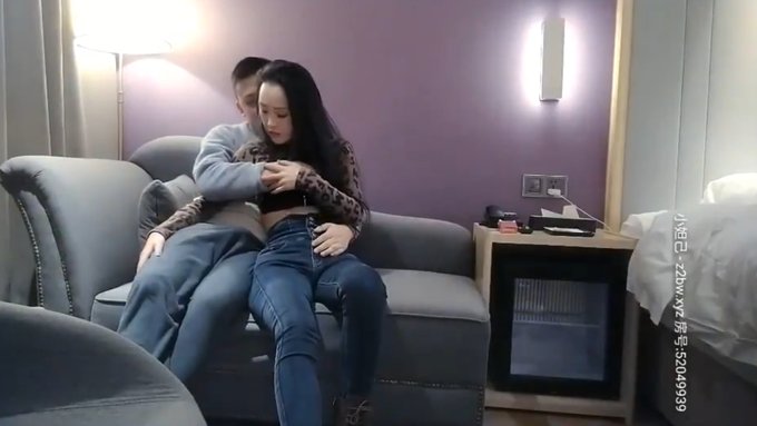 【阿朴探花】有点浪的小姐姐 身材窈窕反差母狗_纤腰美臀欲仙欲死